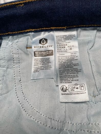 Levi's 724 High Rise Straight 18W Ladies 3/4 Length Jeans W36 L25