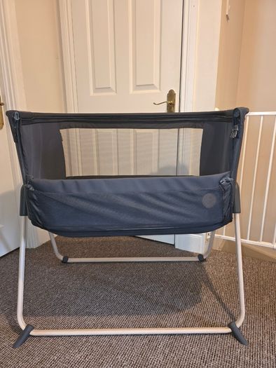 Maxi-Cosi Tori Bedside Crib / Co-Sleeper Excellent Condition