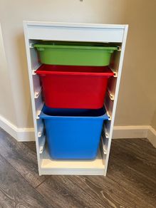 trofast with boxes