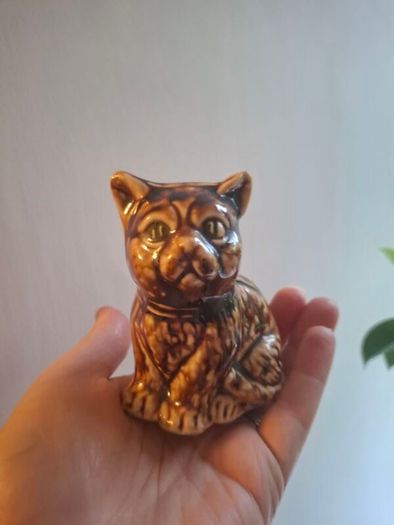 Vintage Staffordshire Treacle Glaze Pottery Brown Cat Figure Ornament