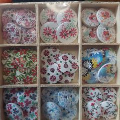Decorative buttons