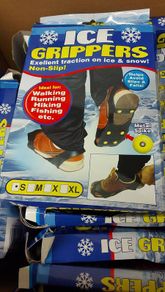 165 pairs of ice gripper shoe covers