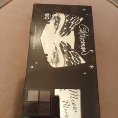 Fancy dress cat woman face gems &Eye palette