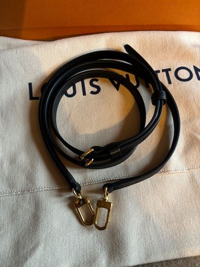 Louis Vuitton Double Zip Pochette