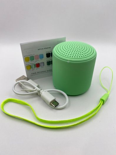 Brand new inPods littleFun macaron - wireless speaker in green