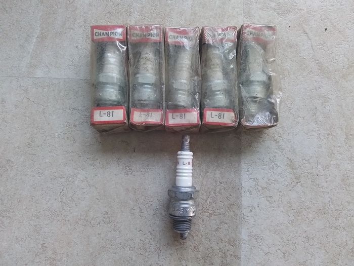 6.Champion L81 Spark Plugs.