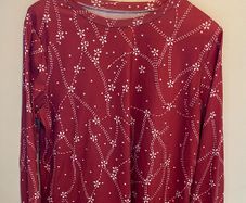 Burgundy Red Round Neck Long Sleeve T-shirt Top BNWOT Size Large