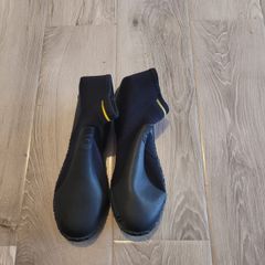 neoprene water boots size uk 7