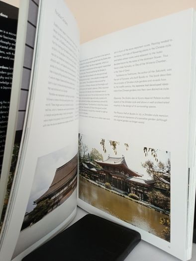 Creating Japanese Gardens by Philip Cave (PT54)