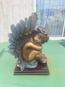 Angel statue free postage