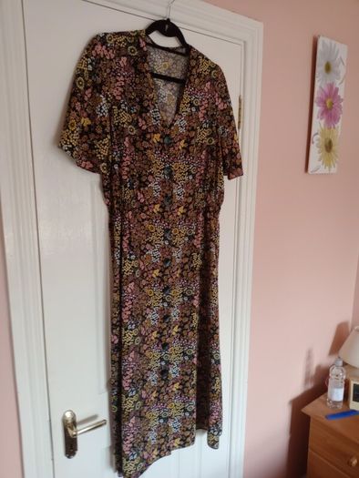 New Dress/free Postage