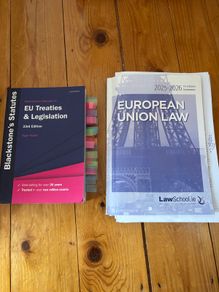 FE1 European Union Law manual and Blackstone Statutes