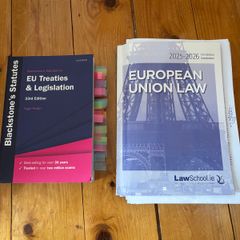 FE1 European Union Law manual and Blackstone Statutes