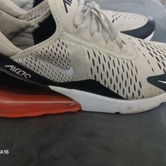 girls nike air