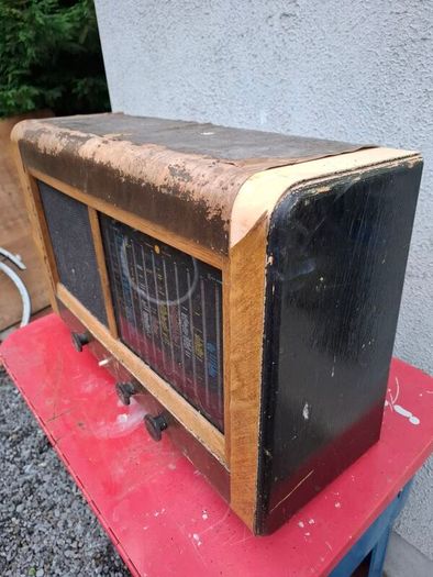 vintage radio
