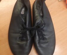 Dancing jazz shoes 4.5 /5