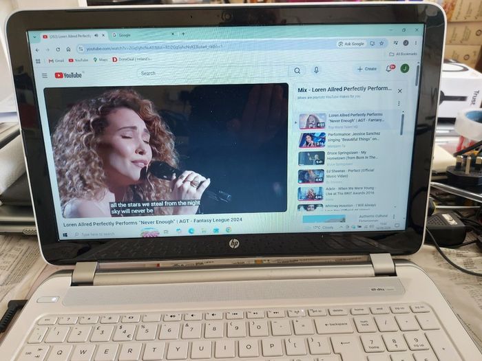 HP Pavilion 15.6 inch Laptop,Model 15-n098sa,  Intel Core i5-4200U CPU, 2.3GHz, 8GB Ram, 1 Terrabyte HDD, Windows 10, Microsoft Edge, Chrome and VLC