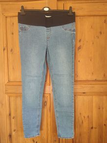Size 12 petite maternity jeggings