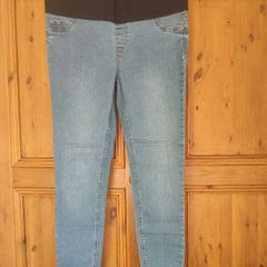 Size 12 petite maternity jeggings