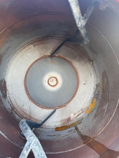 Concrete mixer - like new!!!