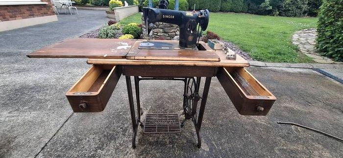Antique Singer sewing machines x 2