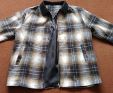 Check pattern zip-up jacket