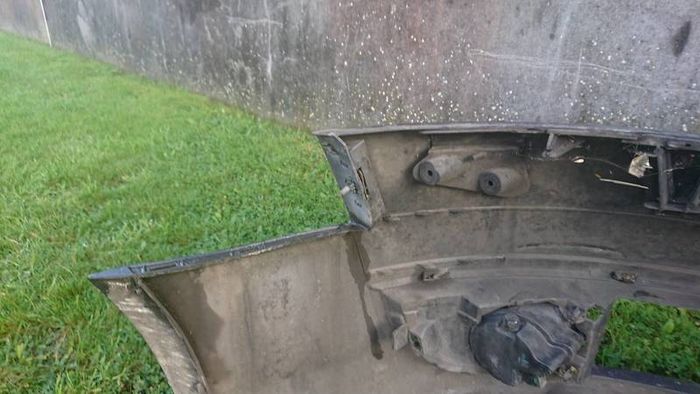 Audi a6 c6 front bumper grills fog lights lower splitter. 2.0tdi BRE 6 speed manual gearbox, flywheel clutch suspension calipers engine injectors all parts breaking