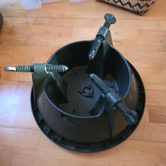 Christmas tree stand