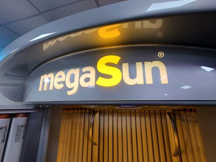 Sunbed Megasun Tower Space 2000
