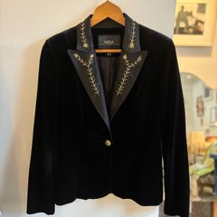 Hand embroidered Nissa black velvet blazer