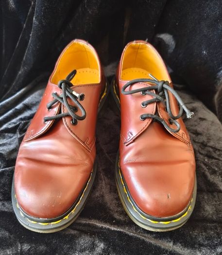 Dr. Martens 10085 3-eye shoes
