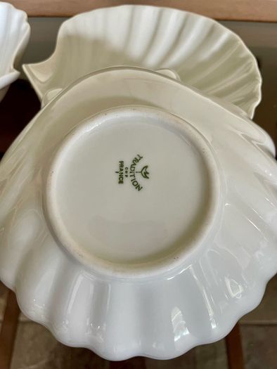 8 Vintage French White Porcelain Scallop Shell Dishes CNP France
