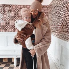 Miloves angora hat with detachable Pom Pom fur