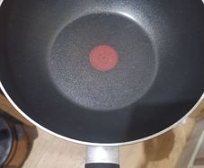 Tefal wok 28cm like new