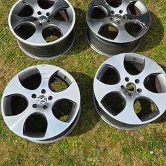 Volkswagen Golf 18 inch GTI alloy wheels for sale.
