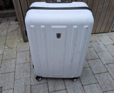 Large Suitcase (Handle on top missing)