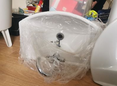 hand basin