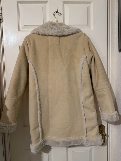 Hollister cream faux-shearling jacket