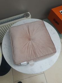 Cushion Padded Seat