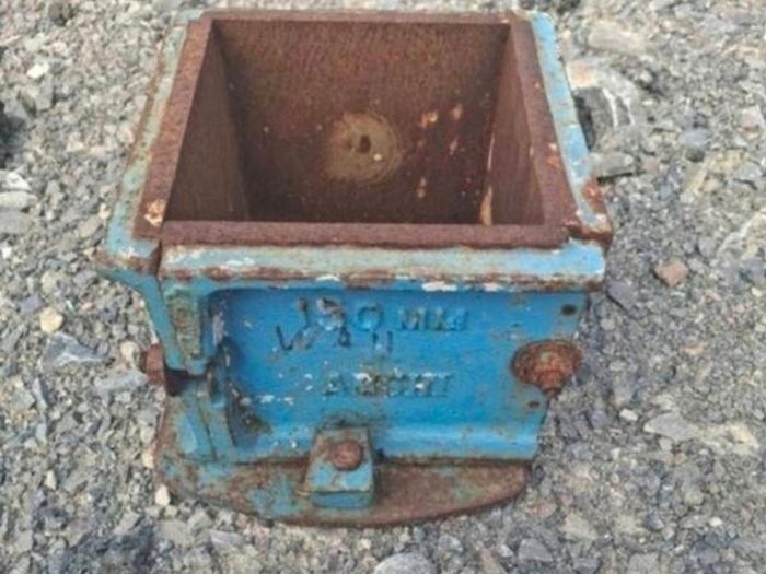 Concrete Cube Test Mould