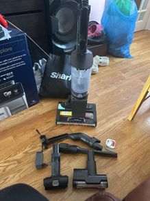 Shark Stratos 0.7L Anti Hair Wrap Plus Cordless Vacuum Cleaner