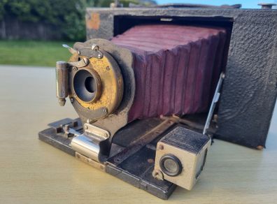 Kodak No3 Folding Brownie Camera Model D
