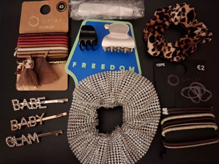 x100 Bundle - Brand New Hair Accessories - RRP - 20+ - Freedom, Opia, Etc