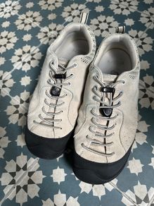 KEEN Jasper Suede Beige UK7.5 EU41