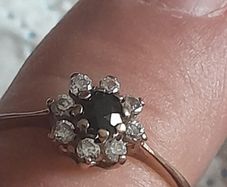 ladies 9ct gold ring
