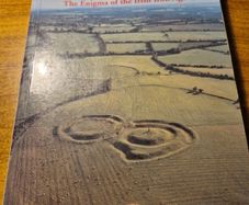 First Edition. Pagan Celtic Ireland. The Enigma of the Irish Iron Age. Barry Raftery.