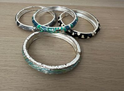 4 Bangles