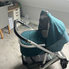 Uppababy Vista V2