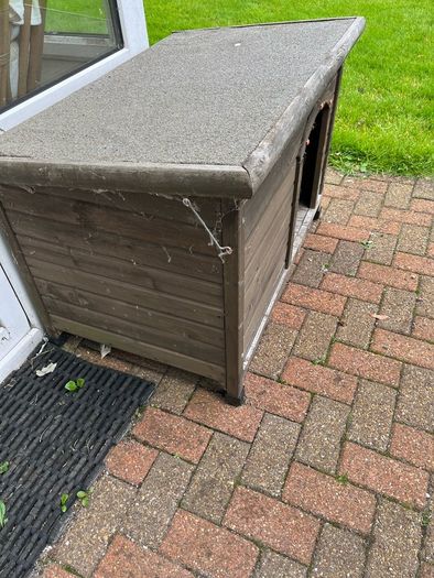 Wooden Dog Kennel - Medium size