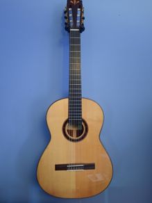 Hanika 58pf Classical guitar - concert range